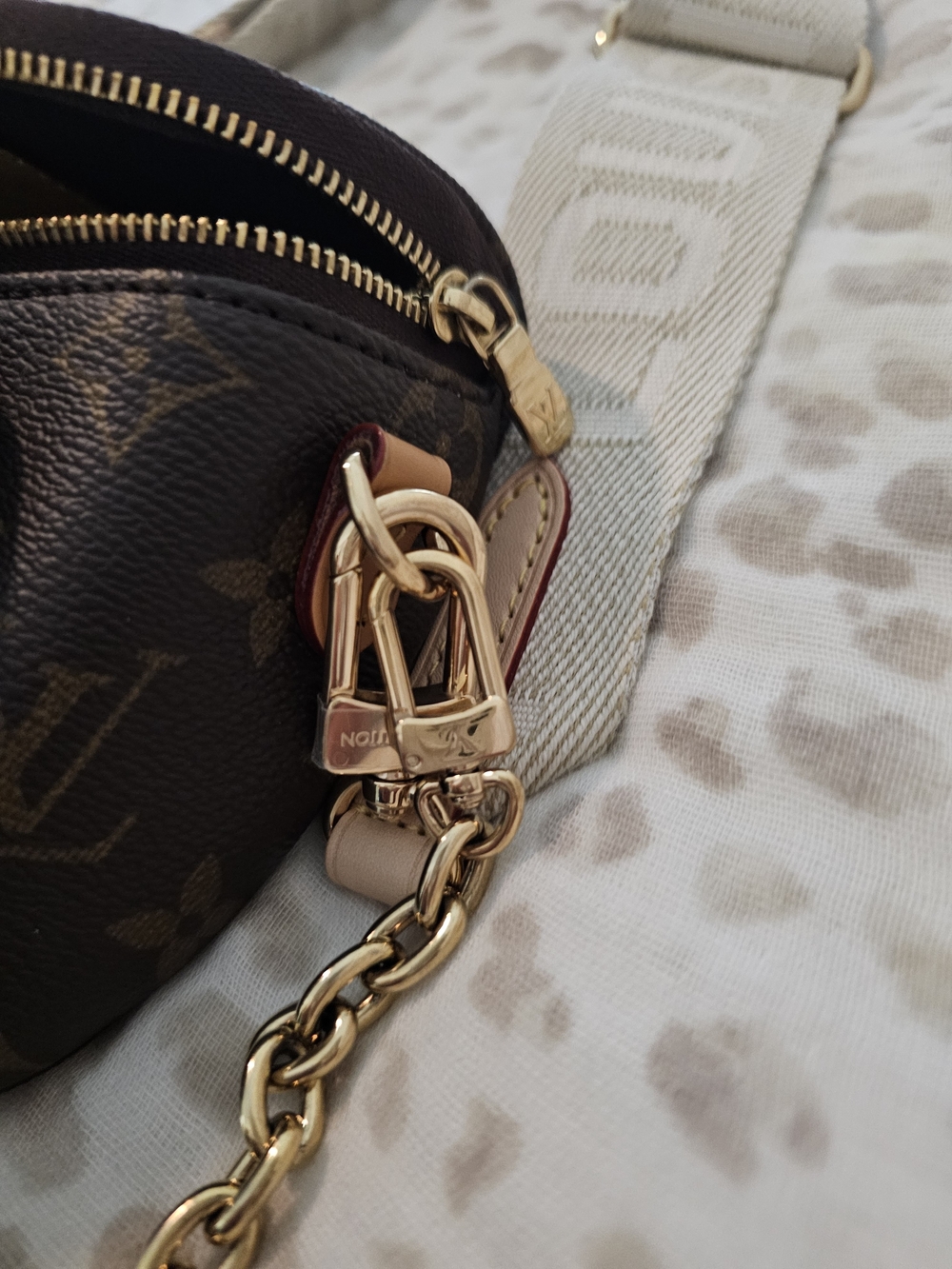 Louis Vuitton Mini Bumbag M82335